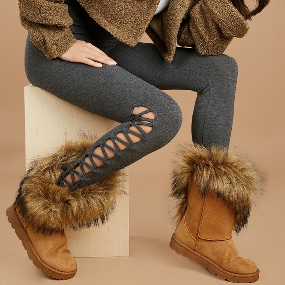 NEW🔥 Tan Cozy Pull On Faux Fur Mid Calf Boots - Picture 2 of 5